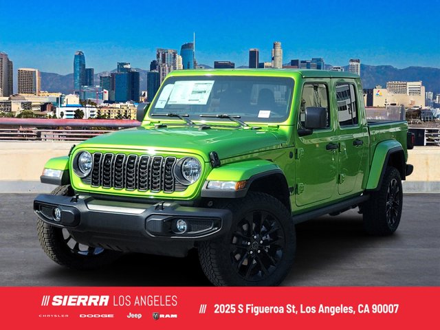 2025 Jeep Gladiator Nighthawk